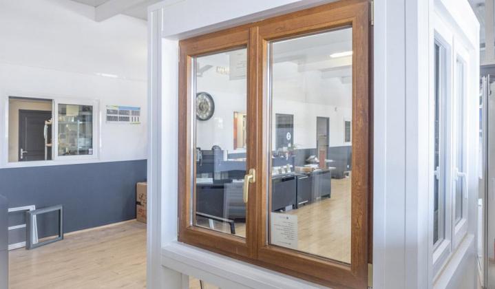  Pose de miroiterie Avignon